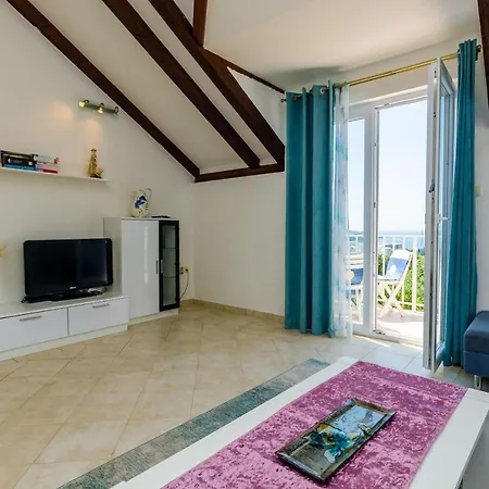 Διαμέρισμα Alba- Duplex Two Bedroom With Shared Pool And Sea View Cavtat